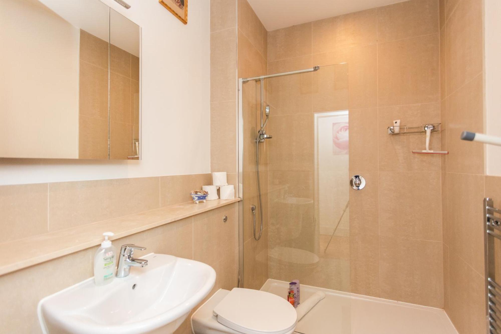 Homely 1 Bedroom Apartment In The Heart Of Vibrant Camden London Exterior photo